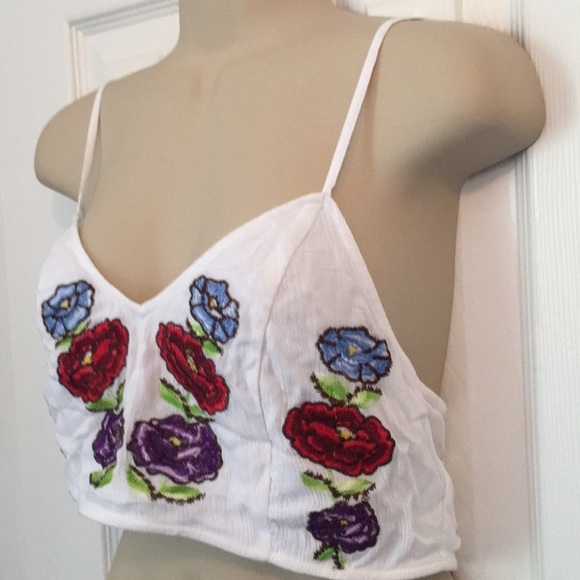 NWT Forever 21 white top- large - Picture 4 of 5